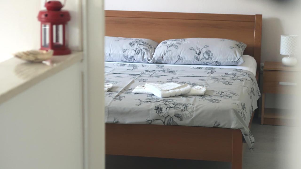 Adria Apartment Fiume Esterno foto